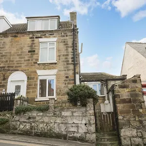5 Green Lane Holiday home